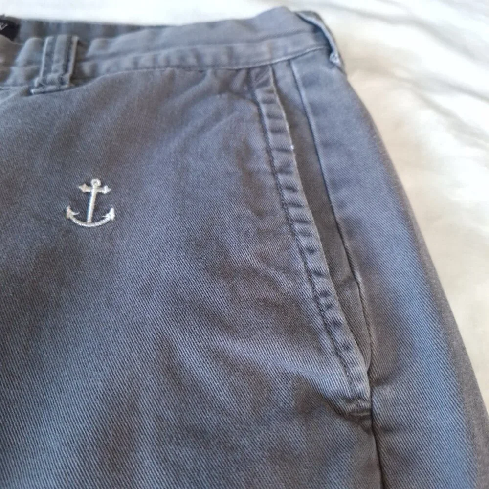 J. Crew Mens 30W Gramercy Chino‎ Gray Anchor Embroidered Shorts Nautical Preppy